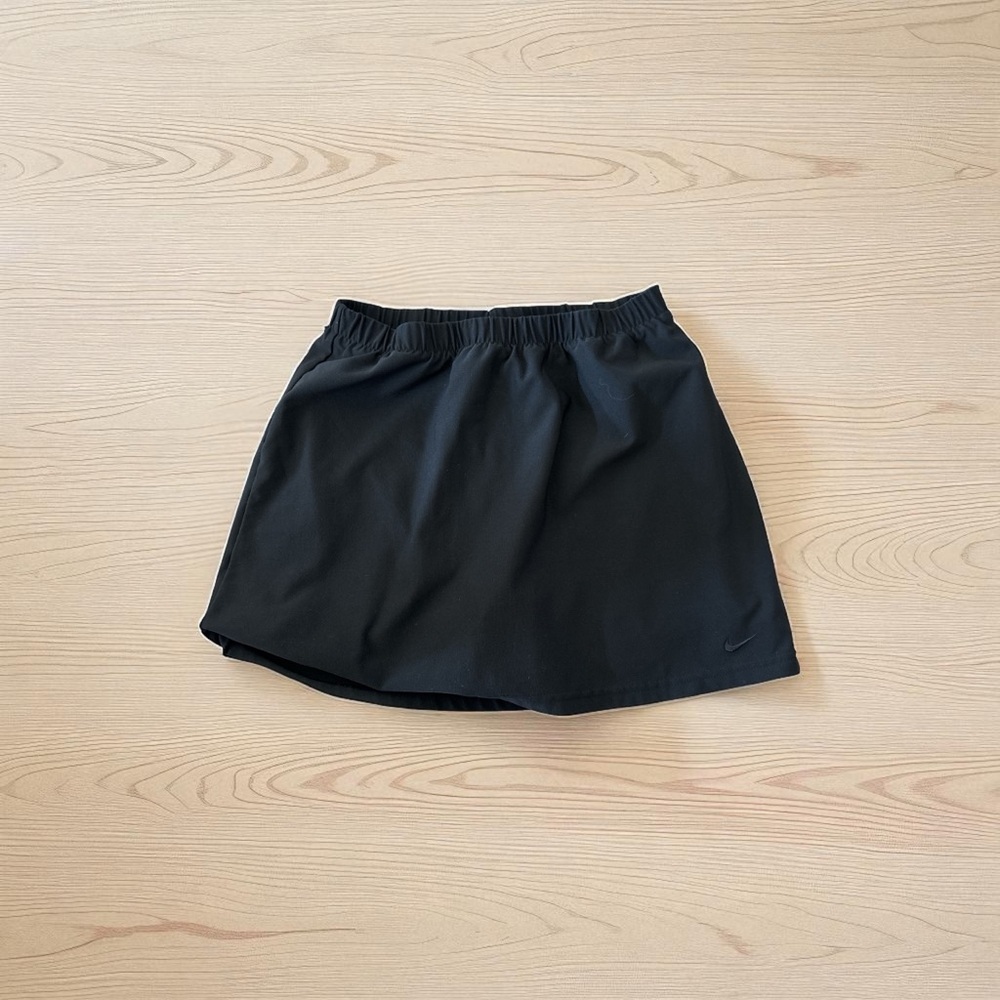 🍀🍂Nike Classic Black Skort